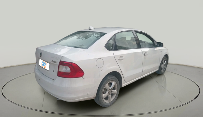 2012 Skoda Rapid ELEGANCE 1.6 TDI CR MT, Diesel, Manual, 1,40,220 km, exterior