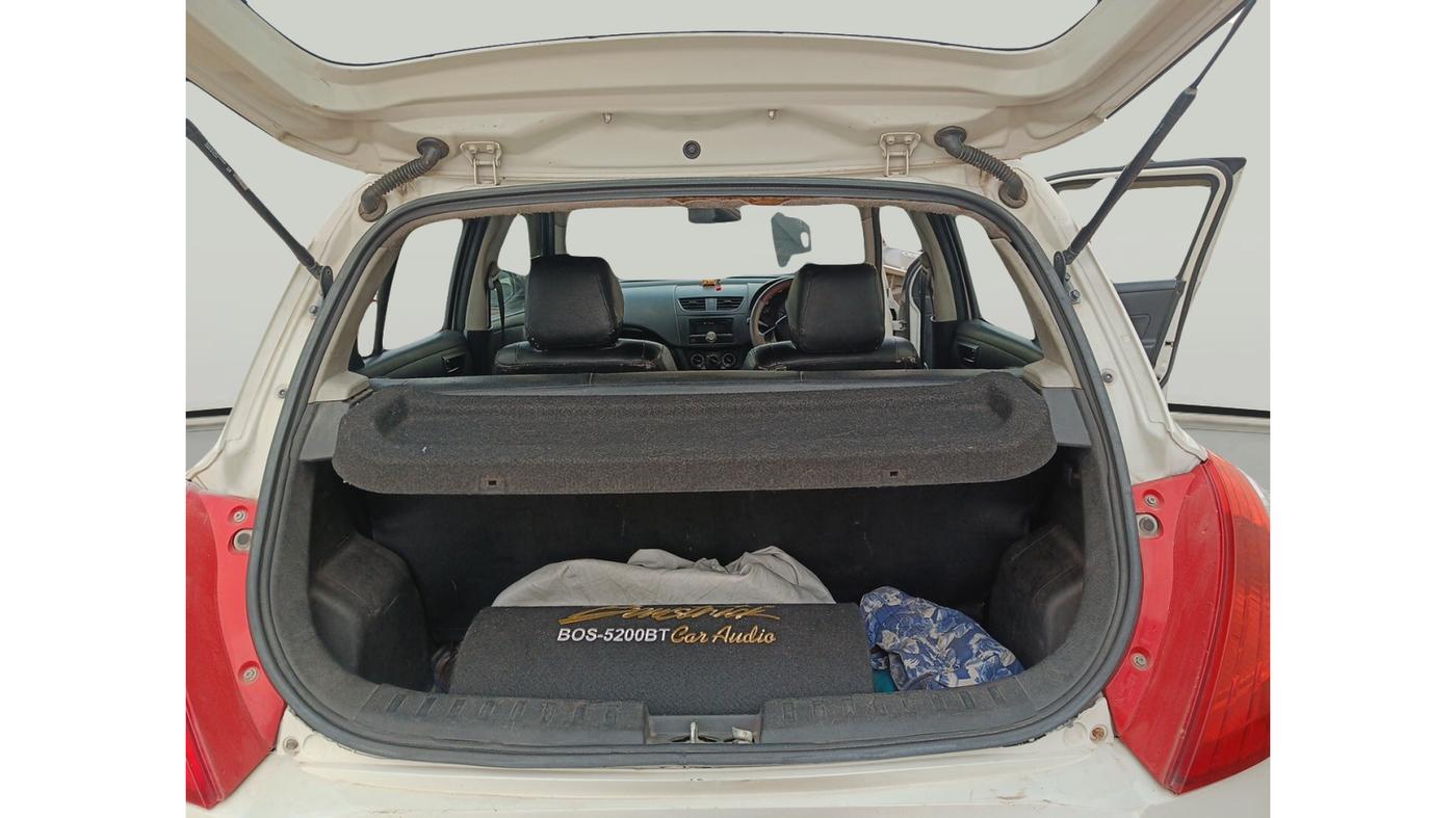 2014 Maruti Swift LDI, Diesel, Manual, 1,18,976 km, exterior