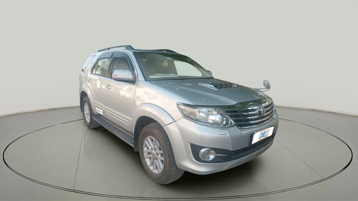 2012 Toyota Fortuner 3.0 4X2 AT, Diesel, Automatic, 1,23,116 km, exterior