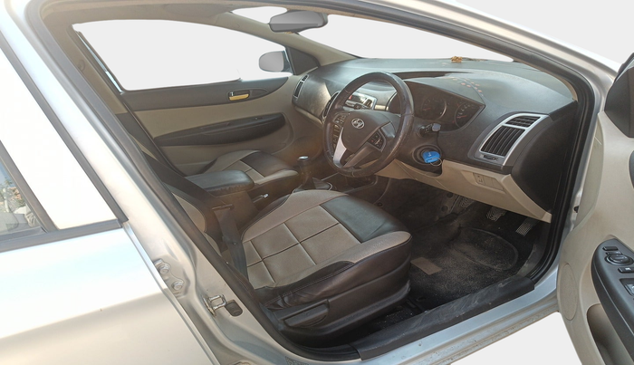 2012 Hyundai i20 SPORTZ 1.2, Petrol, Manual, 71,786 km, interior