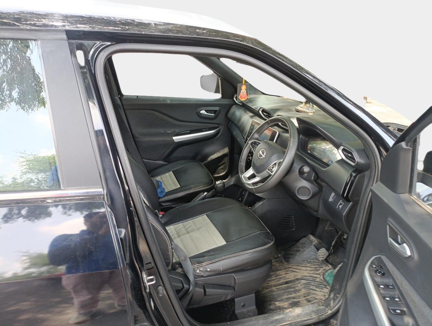 2023 Nissan MAGNITE XV Premium AMT, Petrol, Automatic, 7,874 km, interior