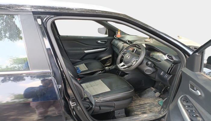 2023 Nissan MAGNITE XV Premium AMT, Petrol, Automatic, 7,874 km, interior
