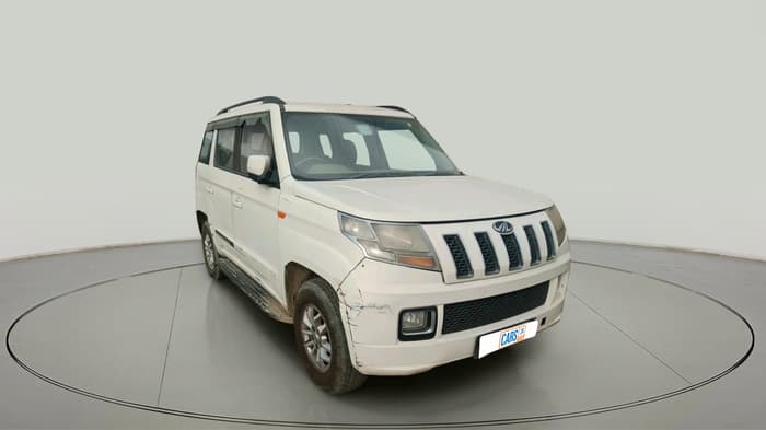 2016 Mahindra TUV300 T8, Diesel, Manual, 1,38,300 km, exterior