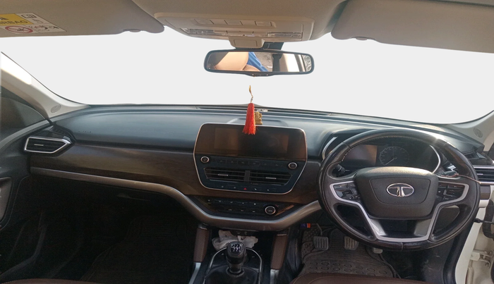 2020 Tata Harrier XZ PLUS 2.0L, Diesel, Manual, 77,064 km, interior