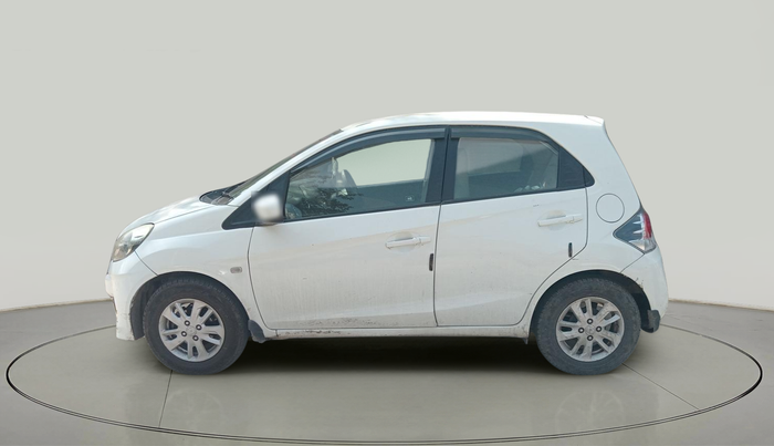 2013 Honda Brio V MT, Petrol, Manual, 68,280 km, exterior