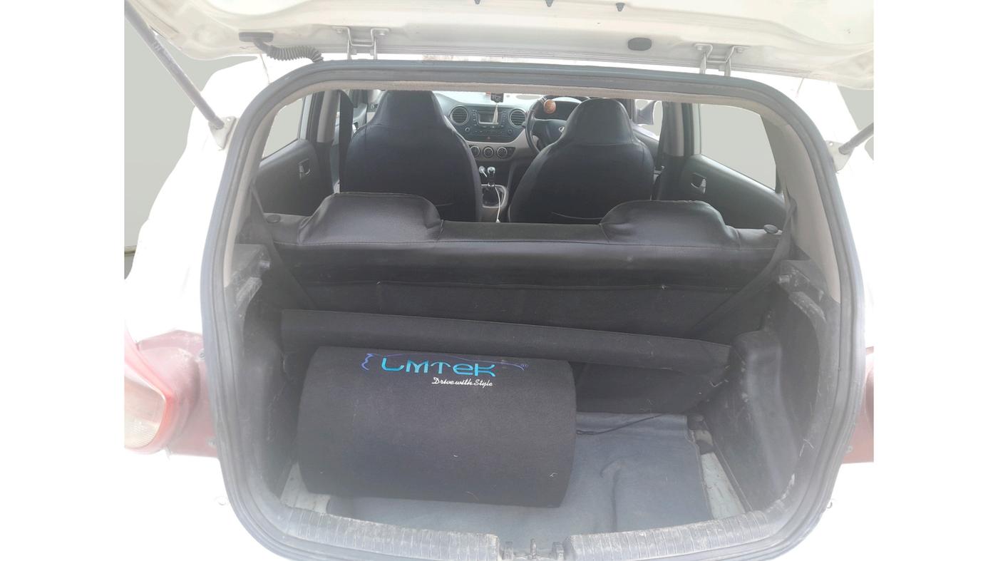 2014 Hyundai Grand i10 SPORTZ 1.1 CRDI, Diesel, Manual, 79,495 km, exterior