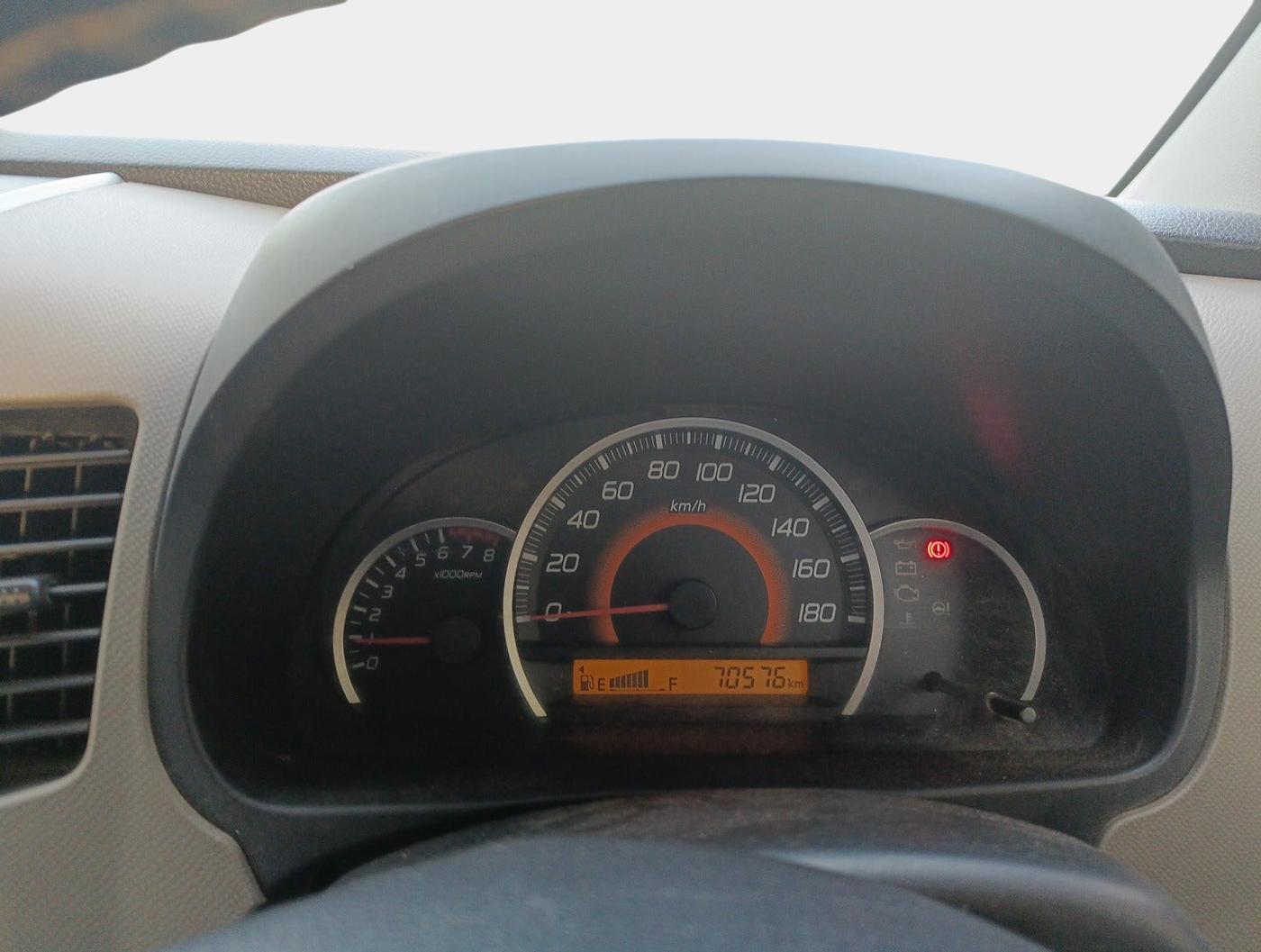 2013 Maruti Wagon R 1.0 VXI, Petrol, Manual, 71,400 km, interior