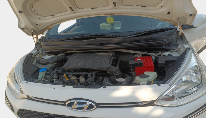 2017 Hyundai Grand i10 SPORTZ 1.2 KAPPA VTVT, Petrol, Manual, 70,375 km, exterior