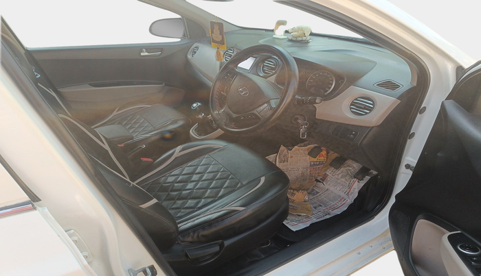 2017 Hyundai Grand i10 SPORTZ 1.2 KAPPA VTVT, Petrol, Manual, 70,375 km, interior