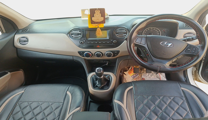 2017 Hyundai Grand i10 SPORTZ 1.2 KAPPA VTVT, Petrol, Manual, 70,375 km, interior