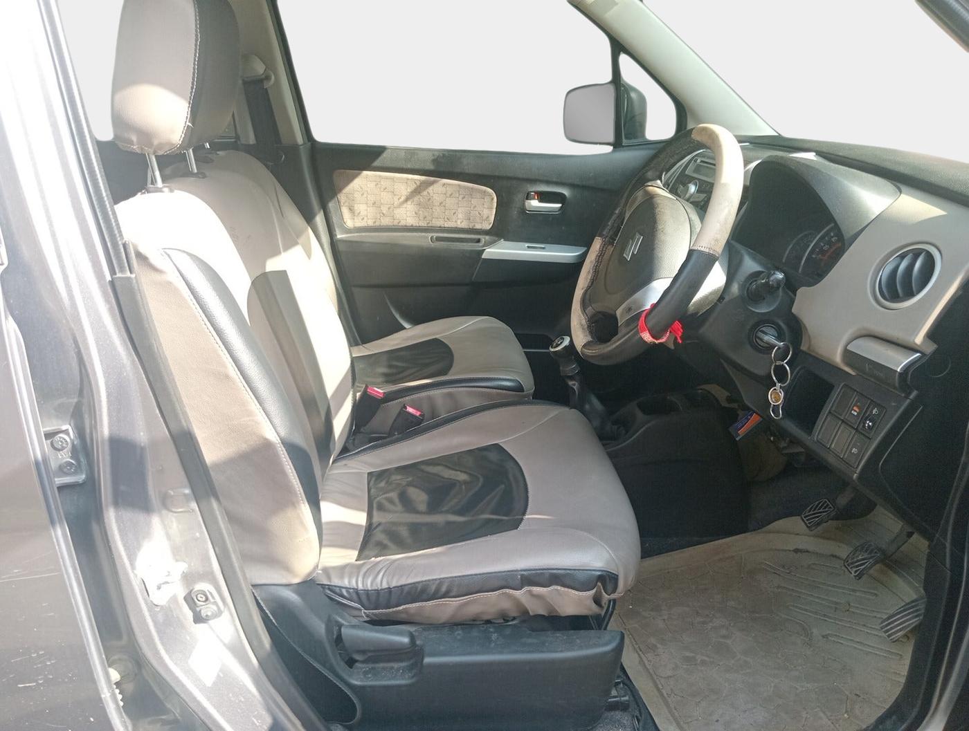 2013 Maruti Wagon R 1.0 VXI, Petrol, Manual, 43,681 km, interior