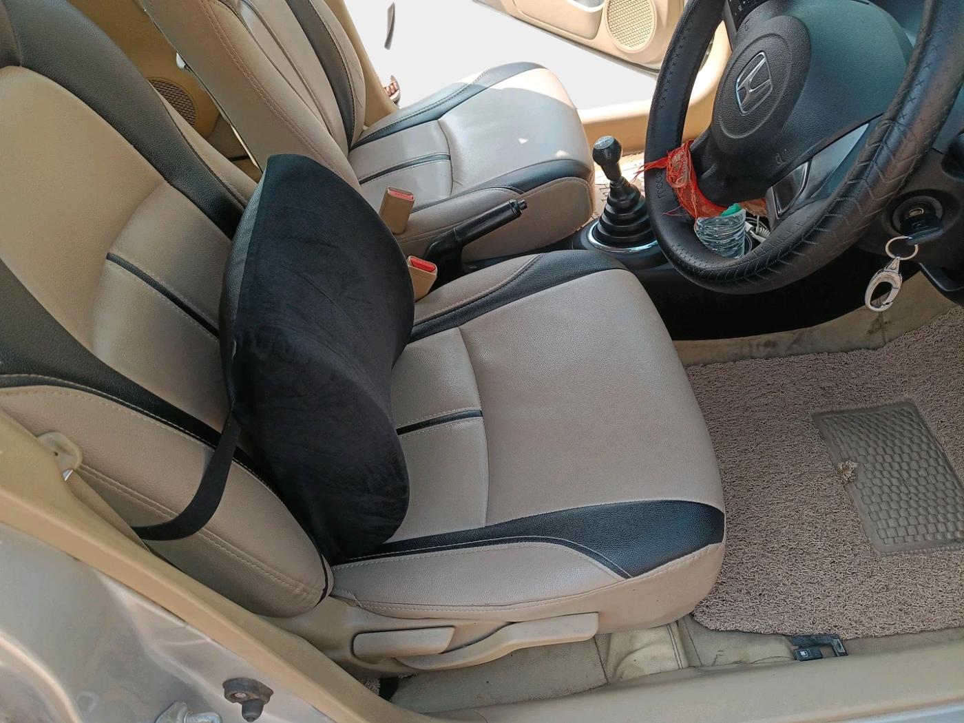 2015 Honda Brio S MT, Petrol, Manual, 1,23,253 km, interior