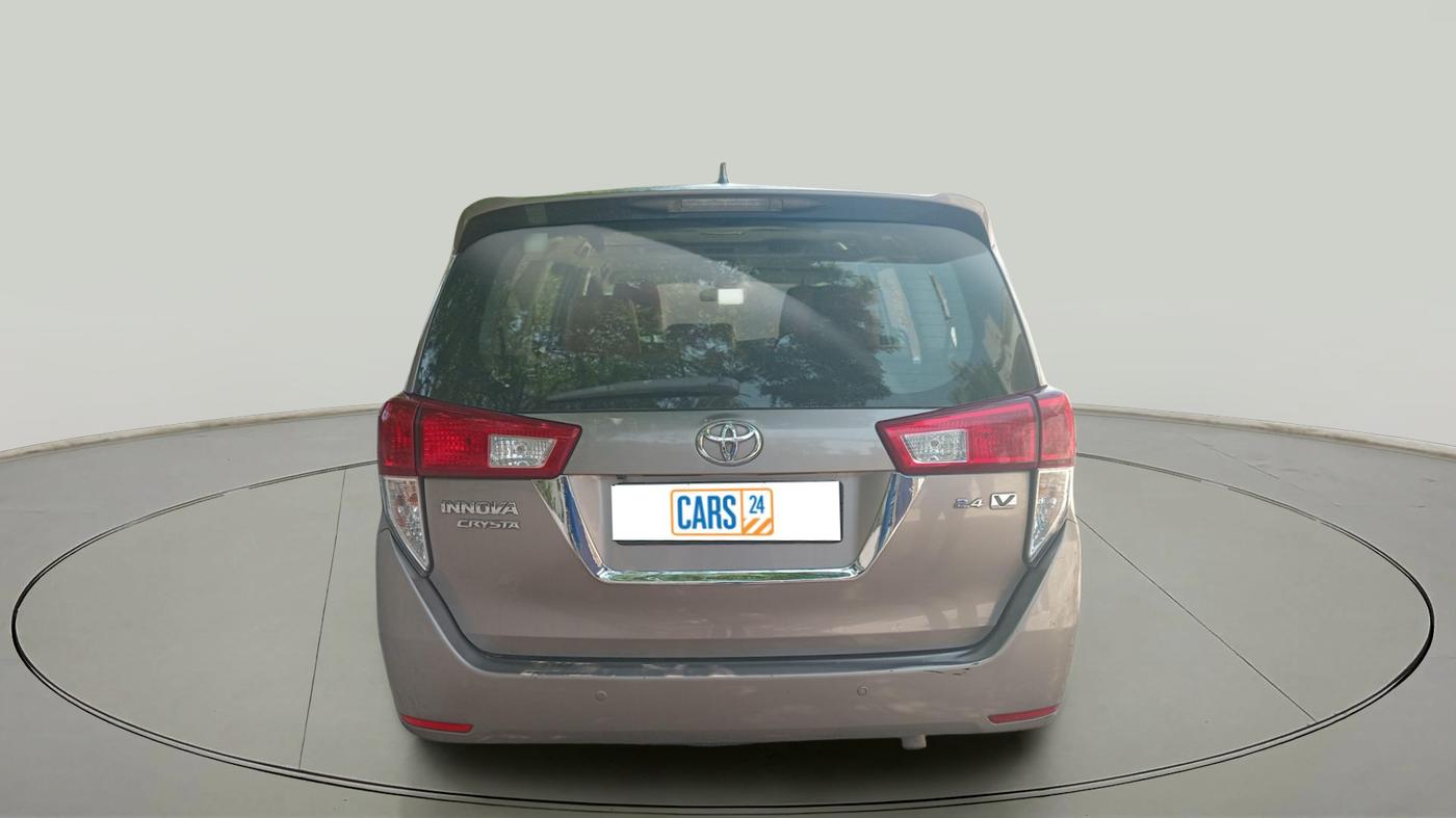 2018 Toyota Innova Crysta 2.4 VX 8 STR, Diesel, Manual, 1,99,940 km, exterior