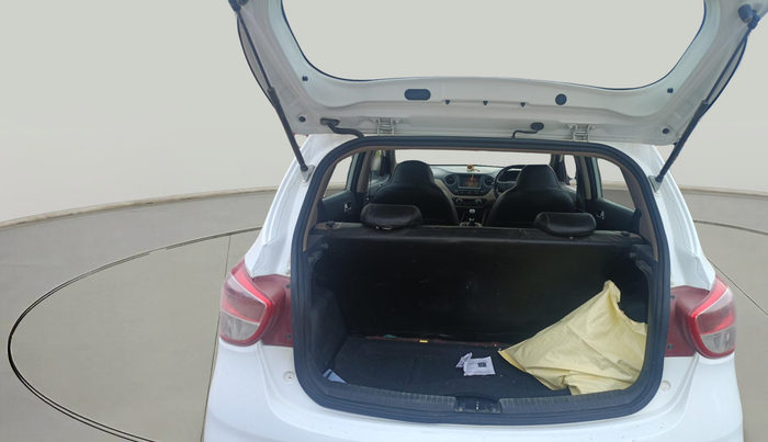 2017 Hyundai Grand i10 ASTA 1.2 KAPPA VTVT, Petrol, Manual, 94,872 km, exterior