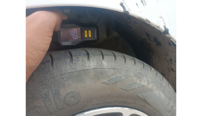 2017 Hyundai Grand i10 ASTA 1.2 KAPPA VTVT, Petrol, Manual, 94,872 km, tyre