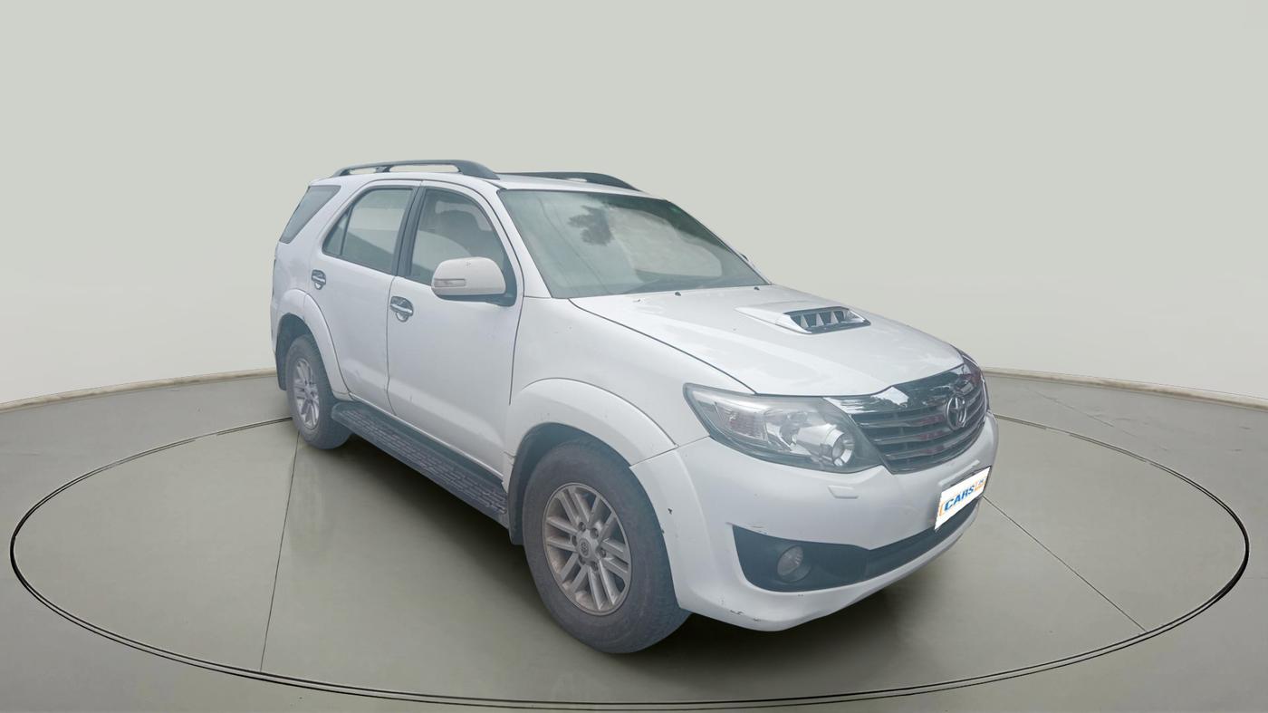 2012 Toyota Fortuner 3.0 4X4 MT, Diesel, Manual, 3,63,753 km, exterior