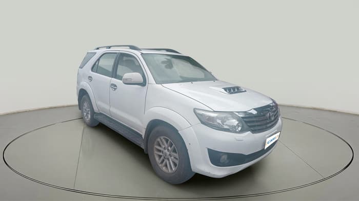 2012 Toyota Fortuner 3.0 4X4 MT, Diesel, Manual, 3,63,753 km, exterior