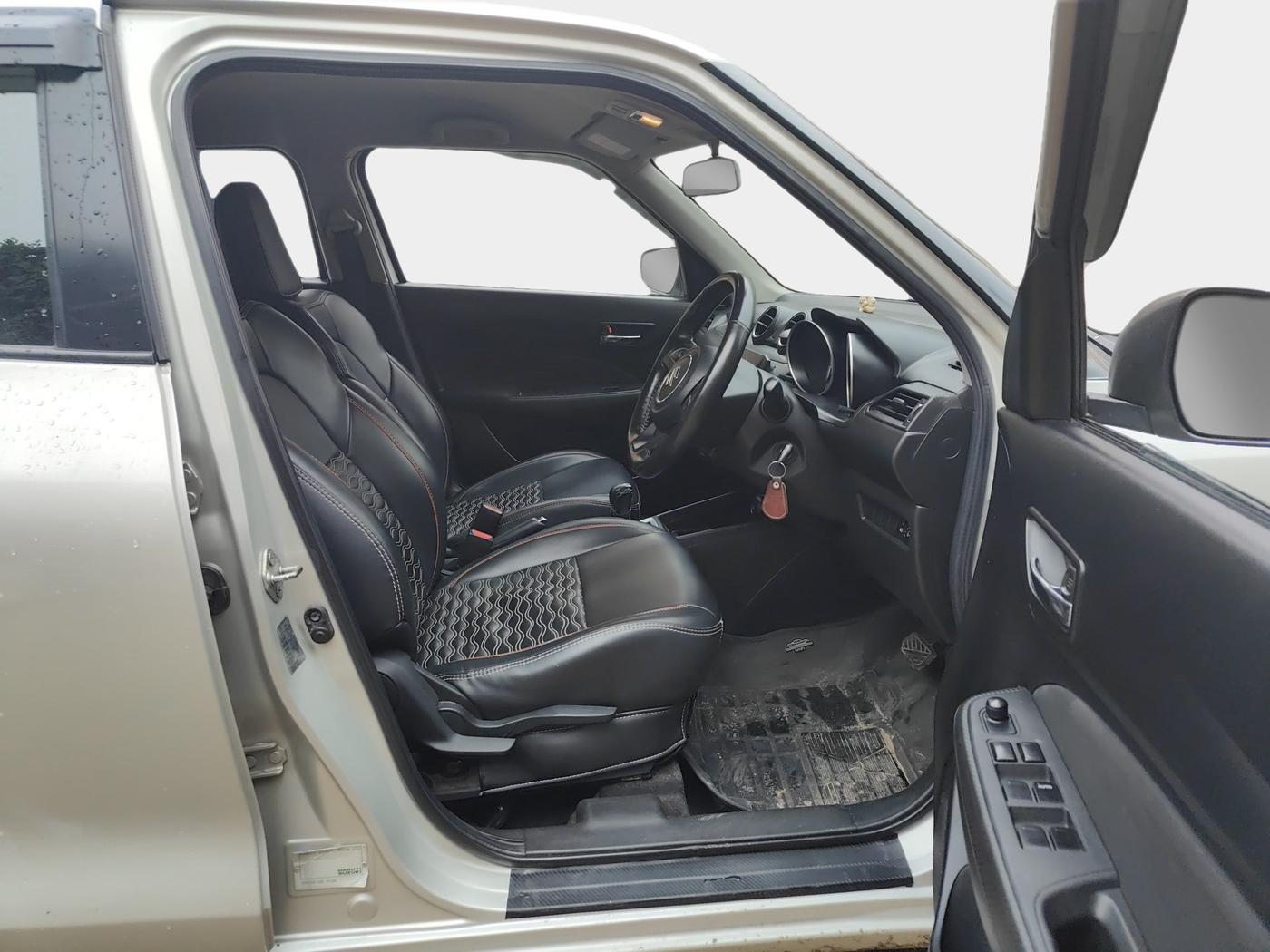 2018 Maruti Swift VDI AMT, Diesel, Automatic, 1,09,084 km, interior