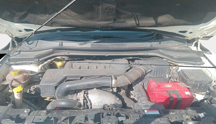 2019 Mahindra XUV300 W8 (O) 1.5 DIESEL, Diesel, Manual, 1,28,150 km, exterior