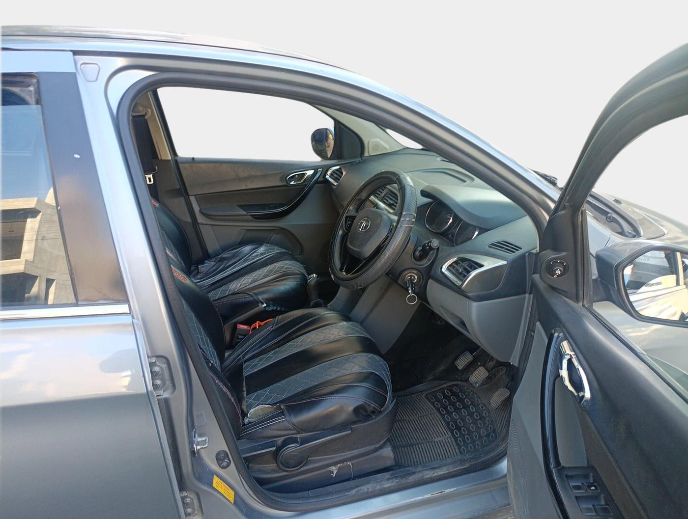 2018 Tata TIGOR XZ PLUS PETROL, Petrol, Manual, 1,01,181 km, interior