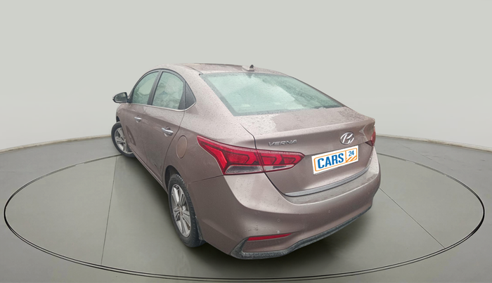 2017 Hyundai Verna 1.6 SX (O) CRDI MT, Diesel, Manual, 73,748 km, exterior