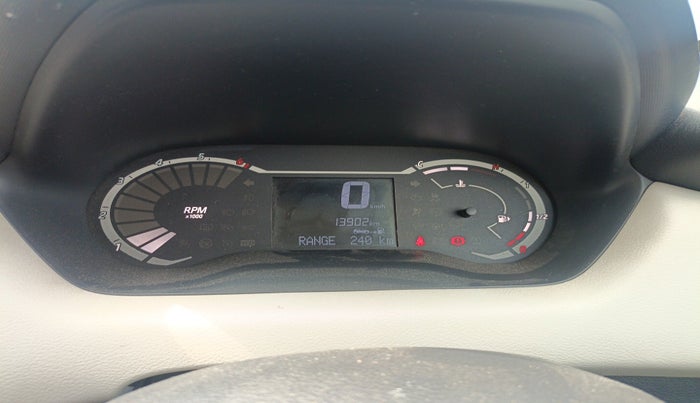 2021 Nissan MAGNITE XE, Petrol, Manual, 13,902 km, interior