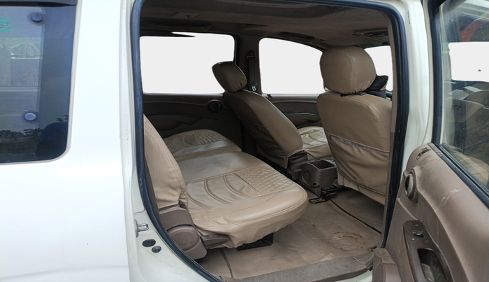 2013 Mahindra Xylo D4, Diesel, Manual, 94,579 km, interior