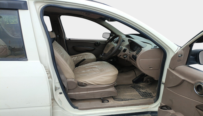 2013 Mahindra Xylo D4, Diesel, Manual, 94,579 km, interior