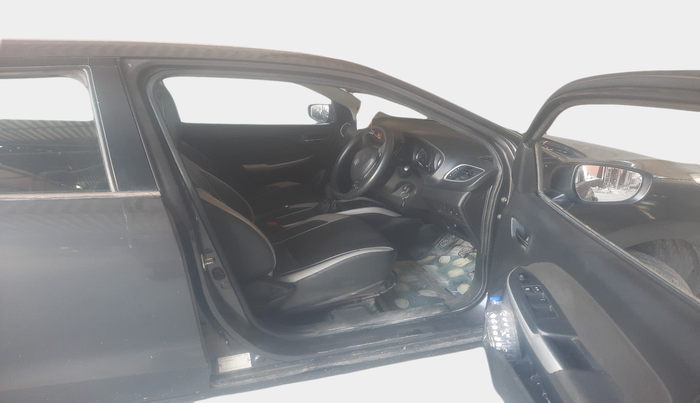 2016 Maruti Baleno DELTA DIESEL 1.3, Diesel, Manual, 1,26,604 km, interior