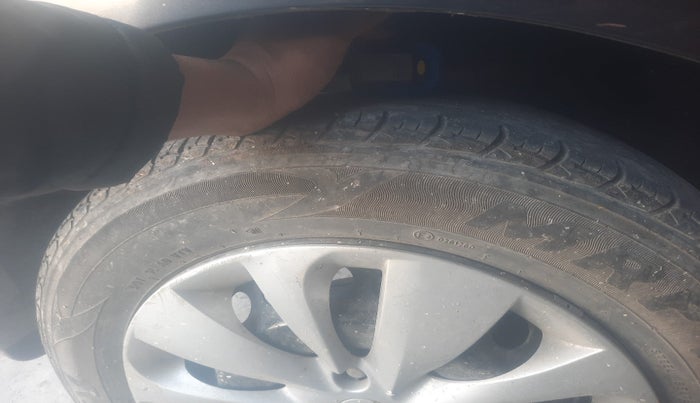 2016 Maruti Baleno DELTA DIESEL 1.3, Diesel, Manual, 1,26,604 km, tyre