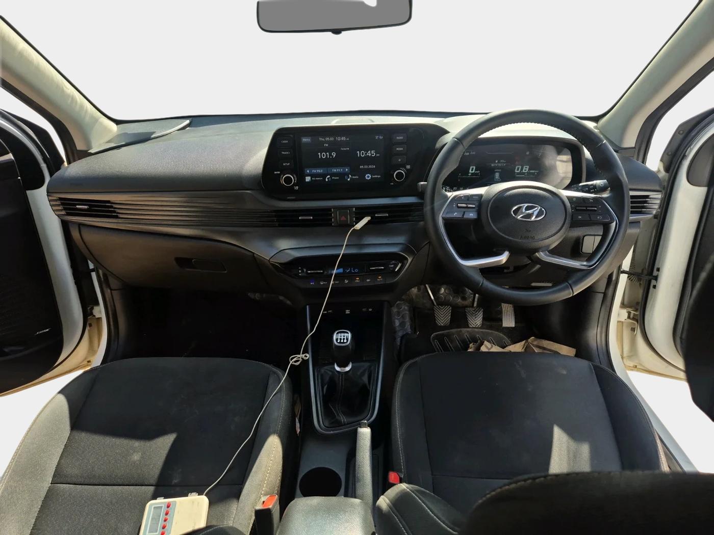 2023 Hyundai NEW I20 ASTA 1.2 MT, Petrol, Manual, 82,409 km, interior