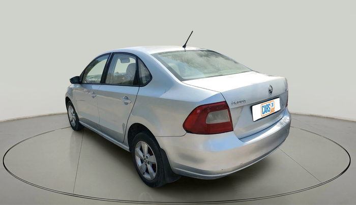 2016 Skoda Rapid AMBITION 1.5 TDI AT, Diesel, Automatic, 1,53,489 km, exterior