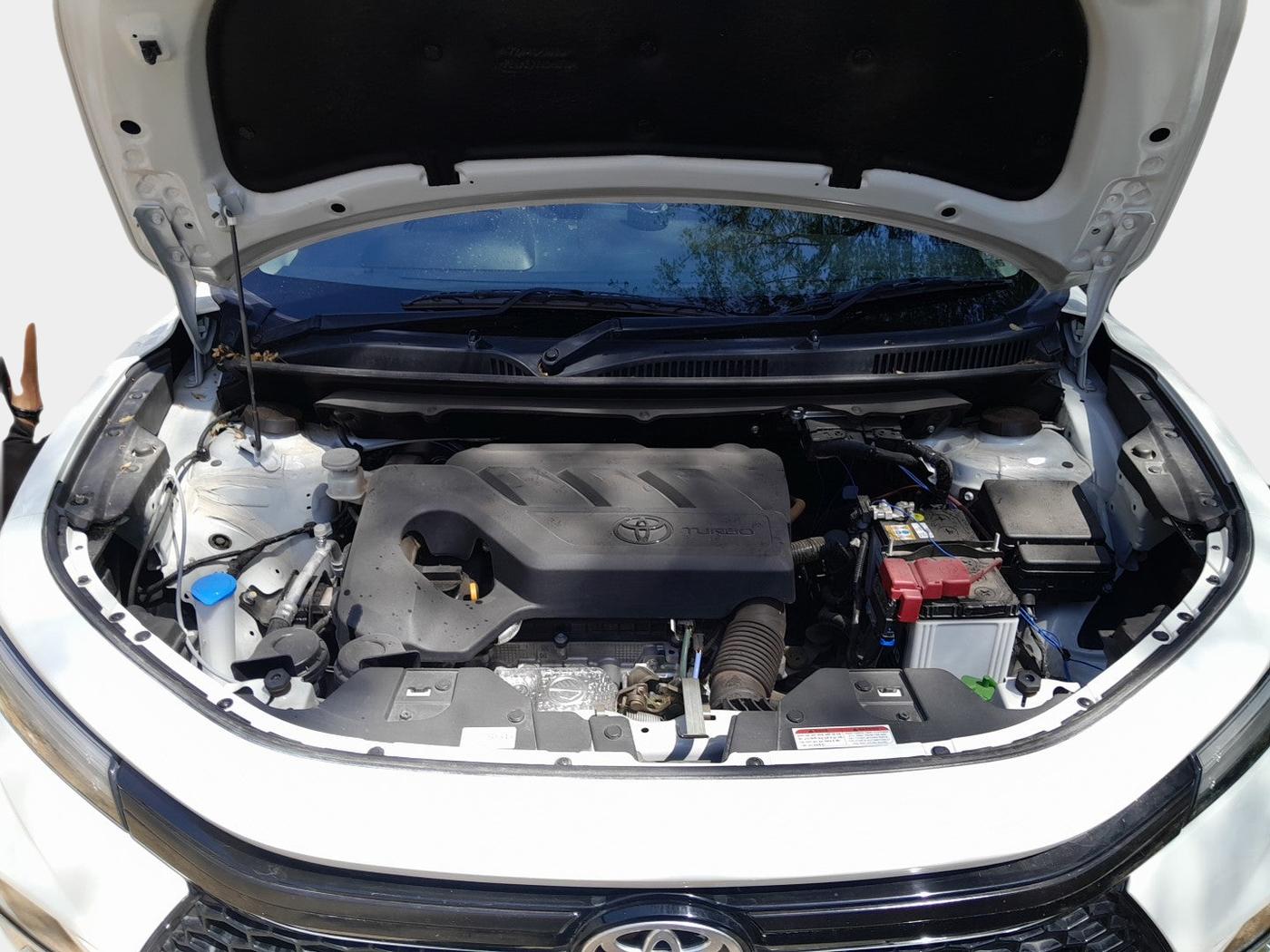 2024 Toyota Urban Cruiser Taisor V 1.0 Petrol MT, Petrol, Manual, 7,877 km, exterior