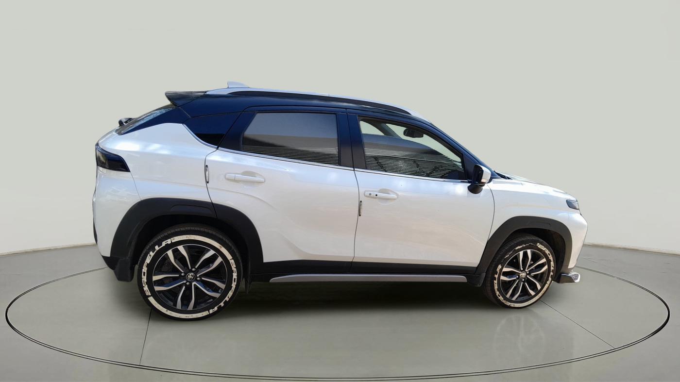 2024 Toyota Urban Cruiser Taisor V 1.0 Petrol MT, Petrol, Manual, 7,877 km, exterior
