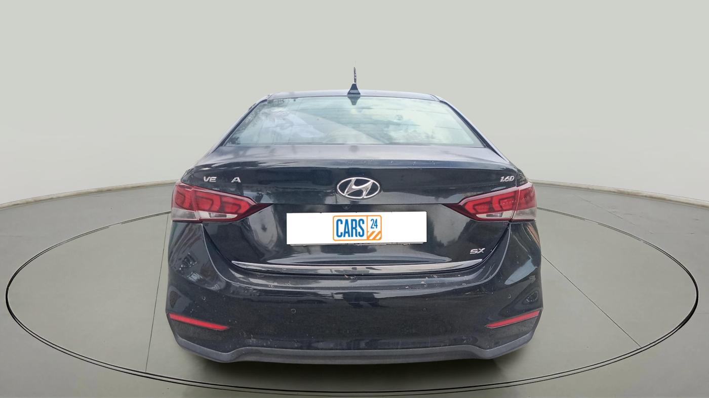 2018 Hyundai Verna 1.6 CRDI SX + AT, Diesel, Automatic, 1,28,311 km, exterior