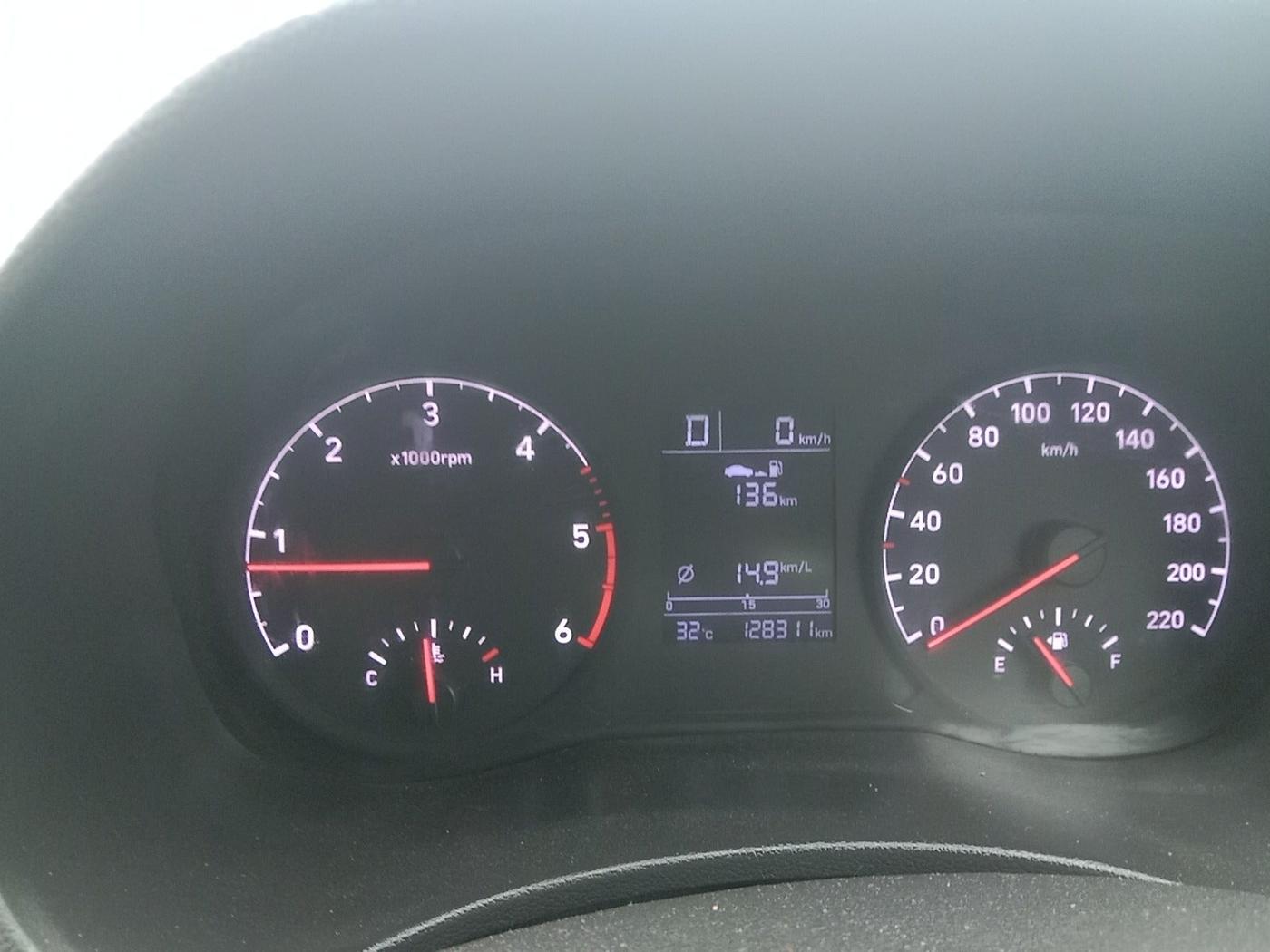 2018 Hyundai Verna 1.6 CRDI SX + AT, Diesel, Automatic, 1,28,311 km, interior