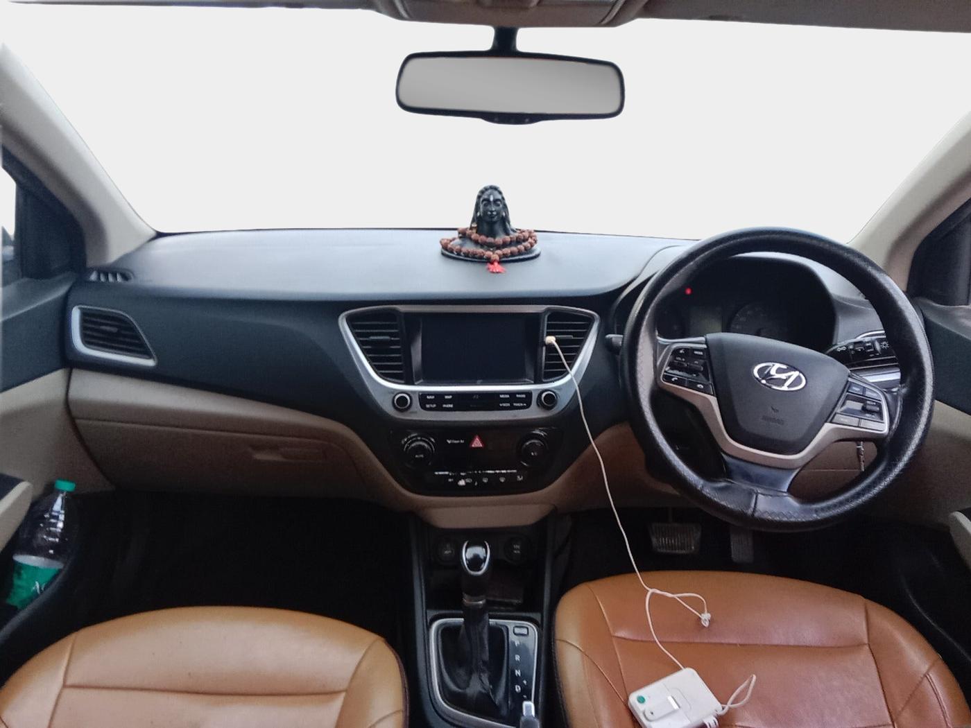 2018 Hyundai Verna 1.6 CRDI SX + AT, Diesel, Automatic, 1,28,311 km, interior