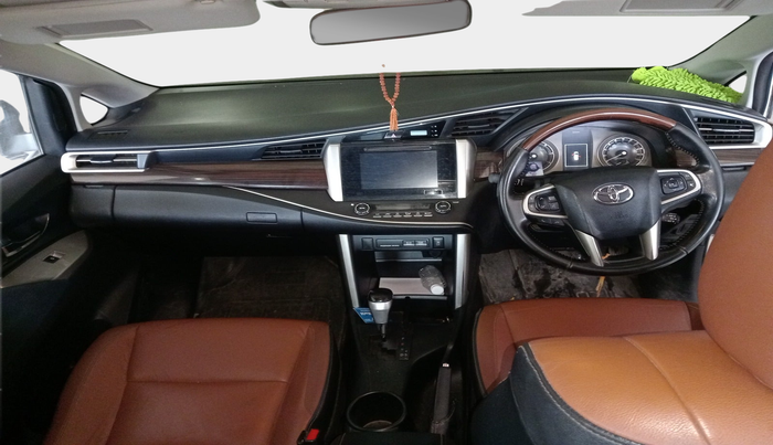 2017 Toyota Innova Crysta 2.8 ZX AT 7 STR, Diesel, Automatic, 89,883 km, interior