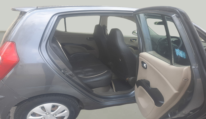 2013 Hyundai i10 SPORTZ 1.2, Petrol, Manual, 75,699 km, interior