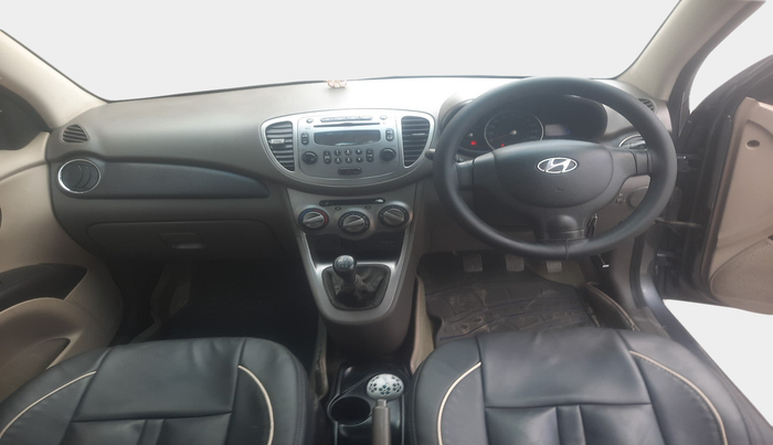 2013 Hyundai i10 SPORTZ 1.2, Petrol, Manual, 75,699 km, interior