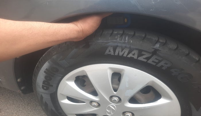 2013 Hyundai i10 SPORTZ 1.2, Petrol, Manual, 75,699 km, tyre