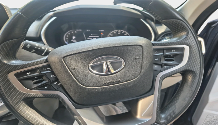 2021 Tata Safari XZA PLUS, Diesel, Automatic, 1,05,362 km, interior