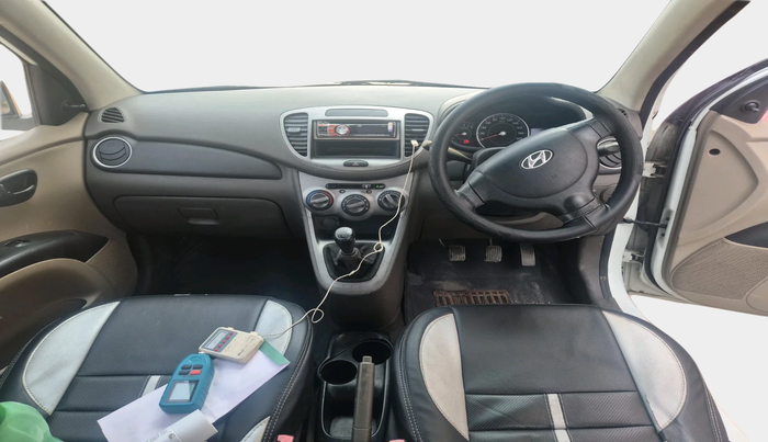 2011 Hyundai i10 ERA 1.1, Petrol, Manual, 63,802 km, interior