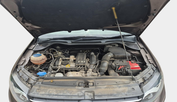 2017 Volkswagen Vento HIGHLINE PETROL AT, Petrol, Automatic, 1,09,057 km, exterior