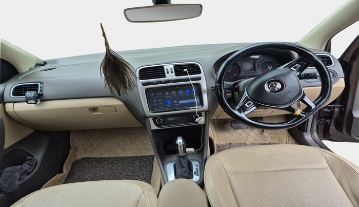 2017 Volkswagen Vento HIGHLINE PETROL AT, Petrol, Automatic, 1,09,057 km, interior