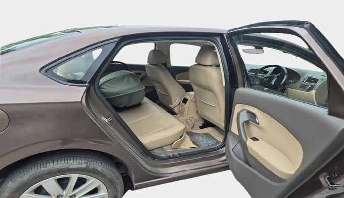 2017 Volkswagen Vento HIGHLINE PETROL AT, Petrol, Automatic, 1,09,057 km, interior