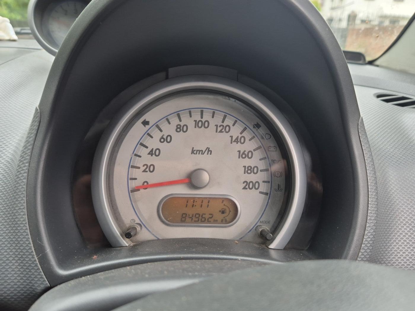 2010 Maruti Ritz VXI, Petrol, Manual, 84,962 km, interior