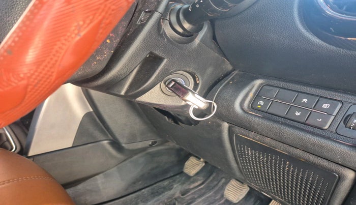 2024 Mahindra Thar LX D HT 2WD MT, Diesel, Manual, 60,961 km, interior