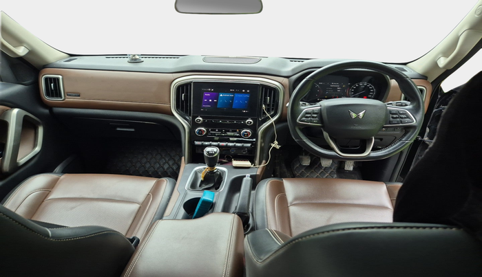 2022 Mahindra SCORPIO-N Z8 L PETROL MT 7 STR, Petrol, Manual, 15,473 km, interior