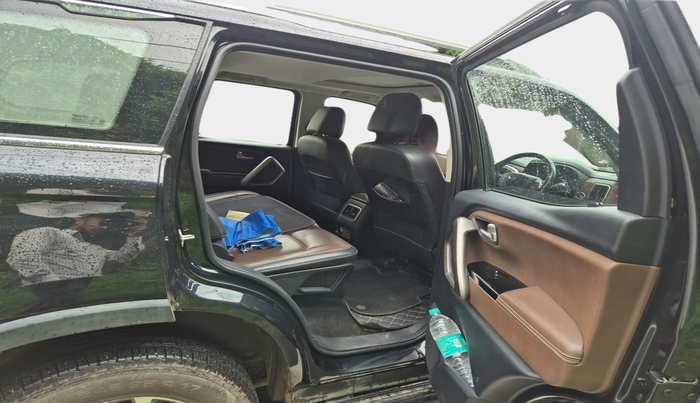 2022 Mahindra SCORPIO-N Z8 L PETROL MT 7 STR, Petrol, Manual, 15,473 km, interior